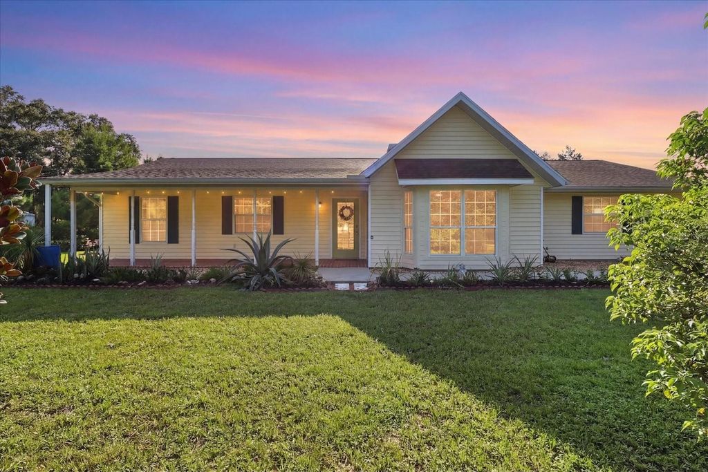 Photo of 10299 N War Horse Point, Crystal River, FL 34428 (MLS # G5101645)