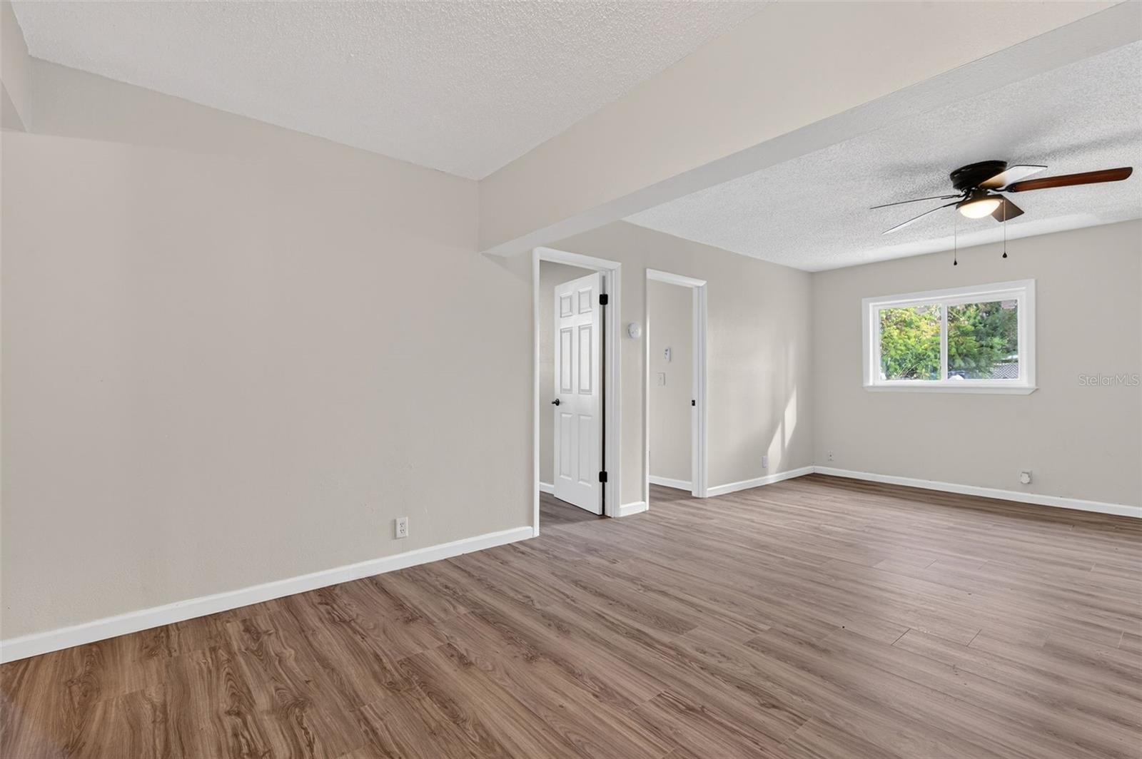 PINE LAKE PARK - Residential Lease