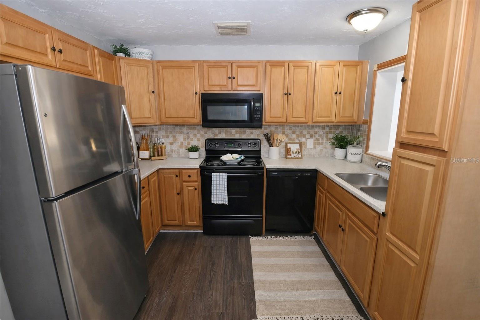 VENICE ESTATES SUB - Residential