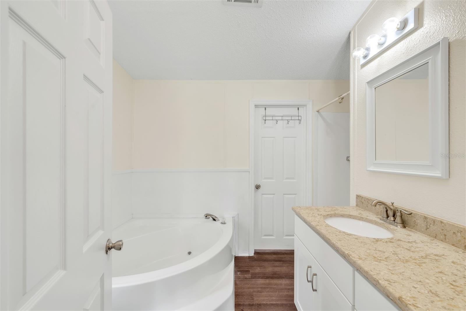 FUDDPUCKER FARMS - Residential