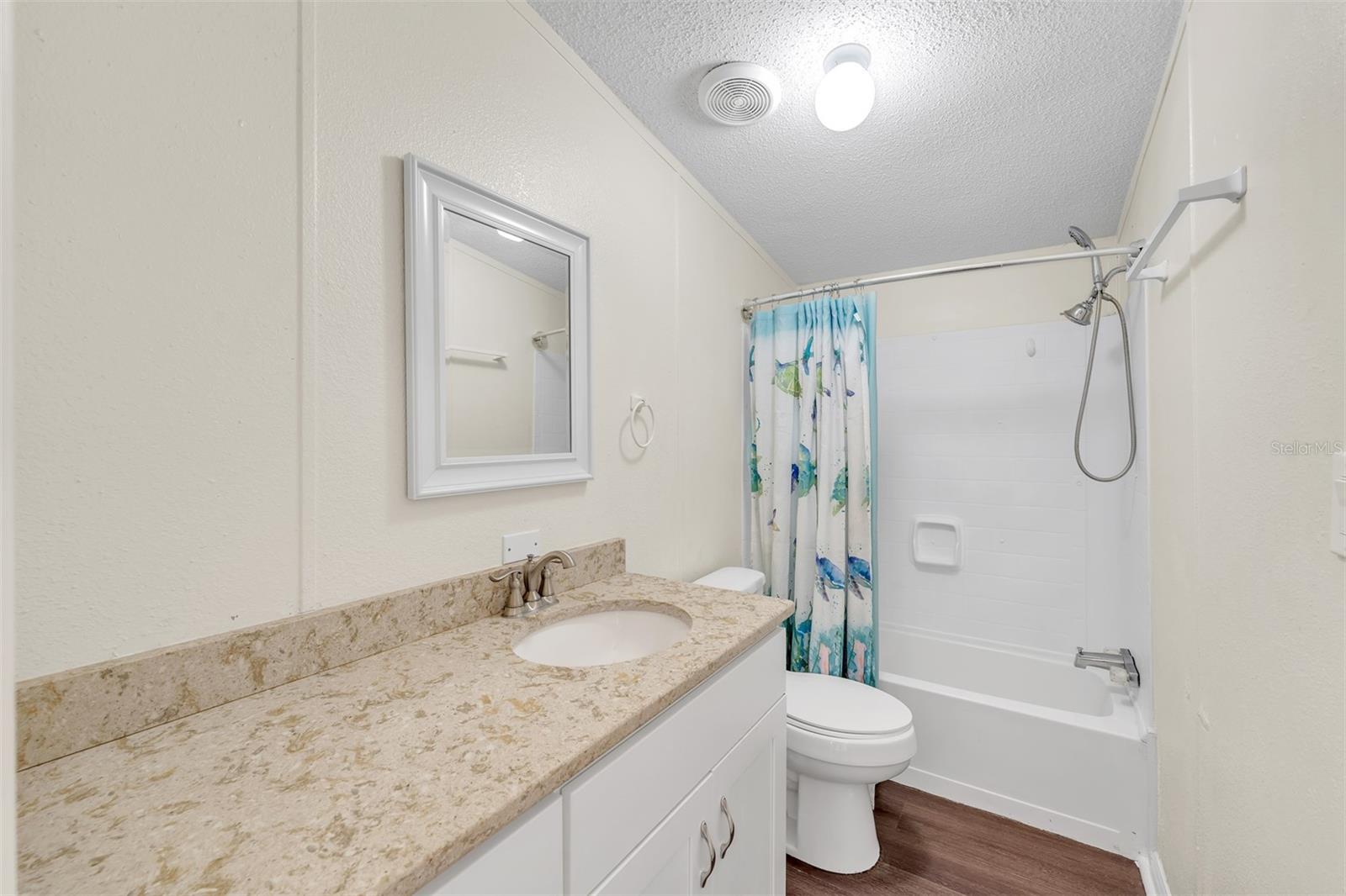 FUDDPUCKER FARMS - Residential