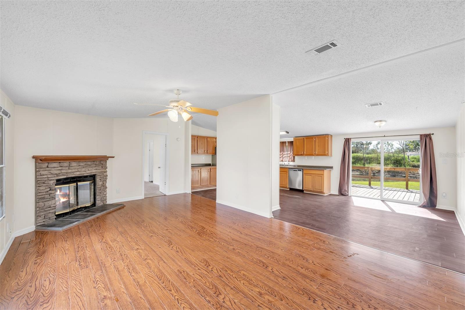 FUDDPUCKER FARMS - Residential