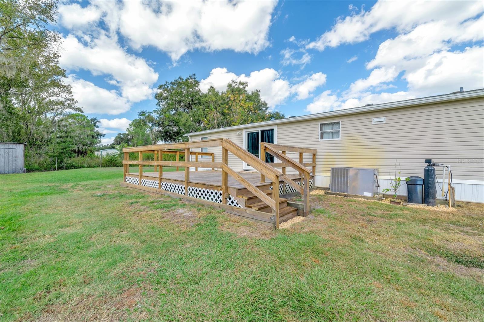 FUDDPUCKER FARMS - Residential