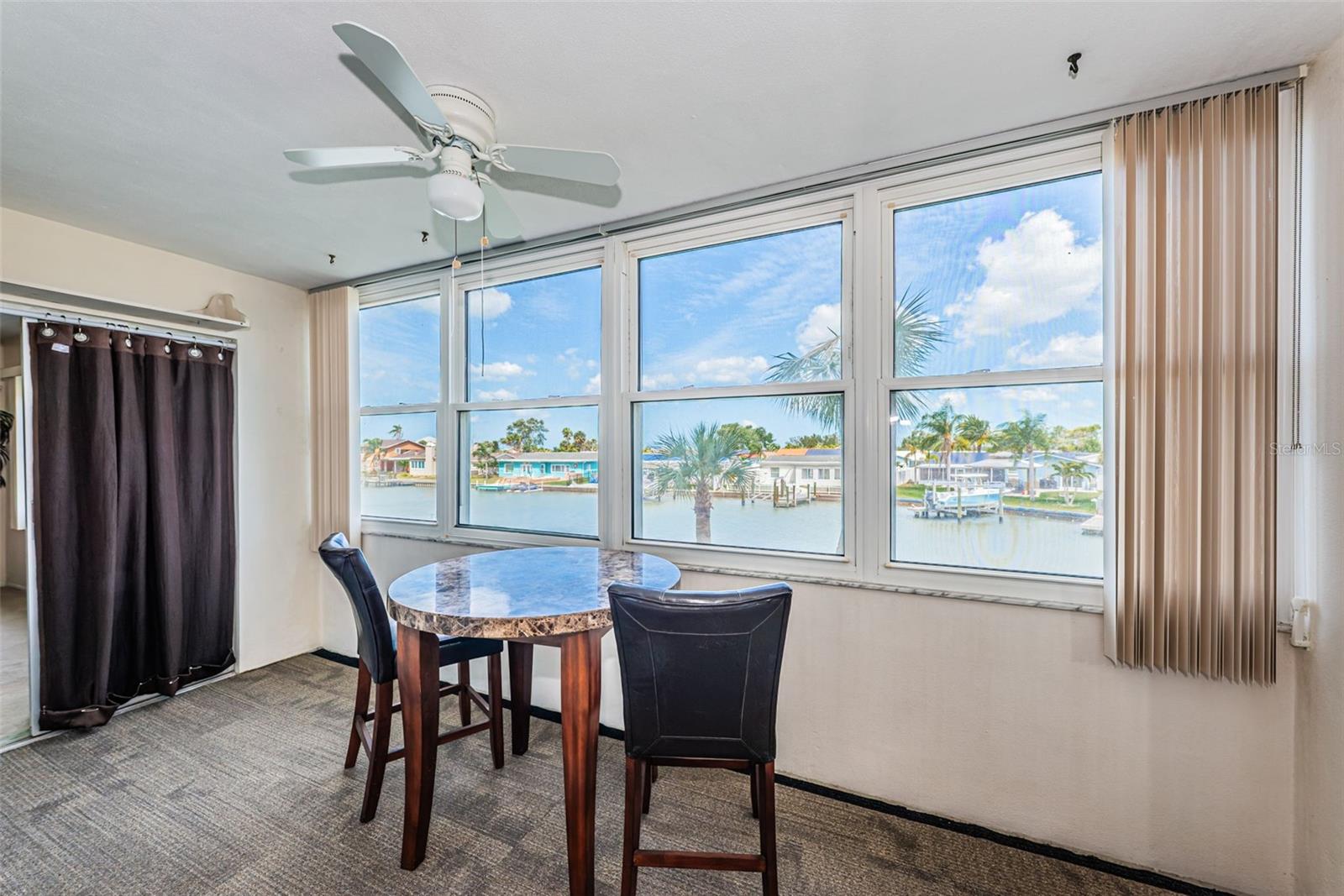 COLUMBIA TOWERS CONDO - Residential