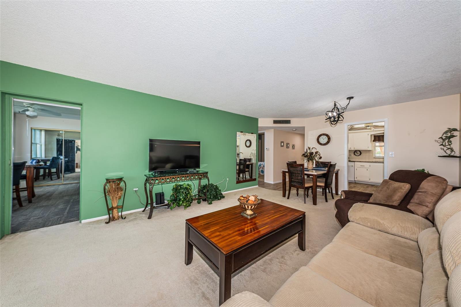 COLUMBIA TOWERS CONDO - Residential