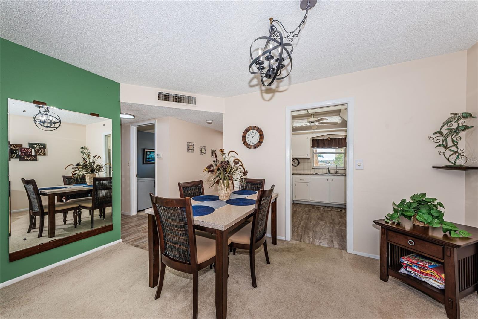 COLUMBIA TOWERS CONDO - Residential