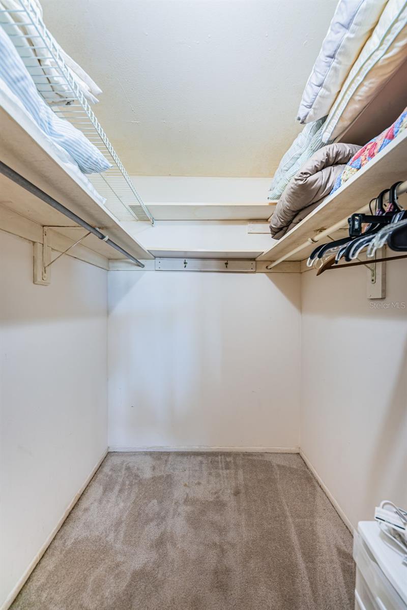 COLUMBIA TOWERS CONDO - Residential