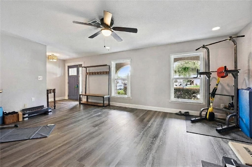Photo of 2228 King Charles Court, Winter Park, FL 32792 (MLS # O6434929)
