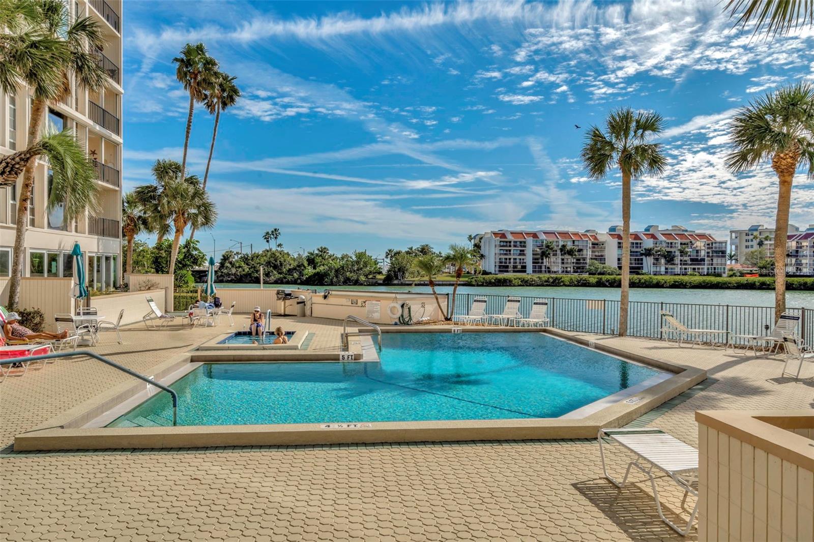 BAY ISLAND GROUP 1 - Residential Lease