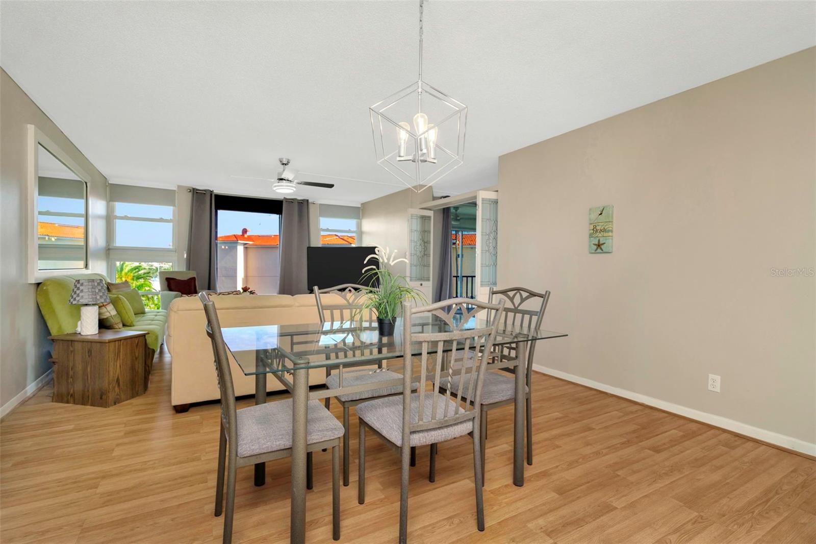 BAY ISLAND GROUP 1 - Residential Lease