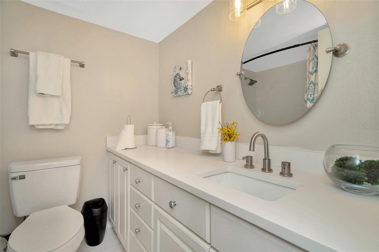 BAY ISLAND GROUP 1 - Residential Lease