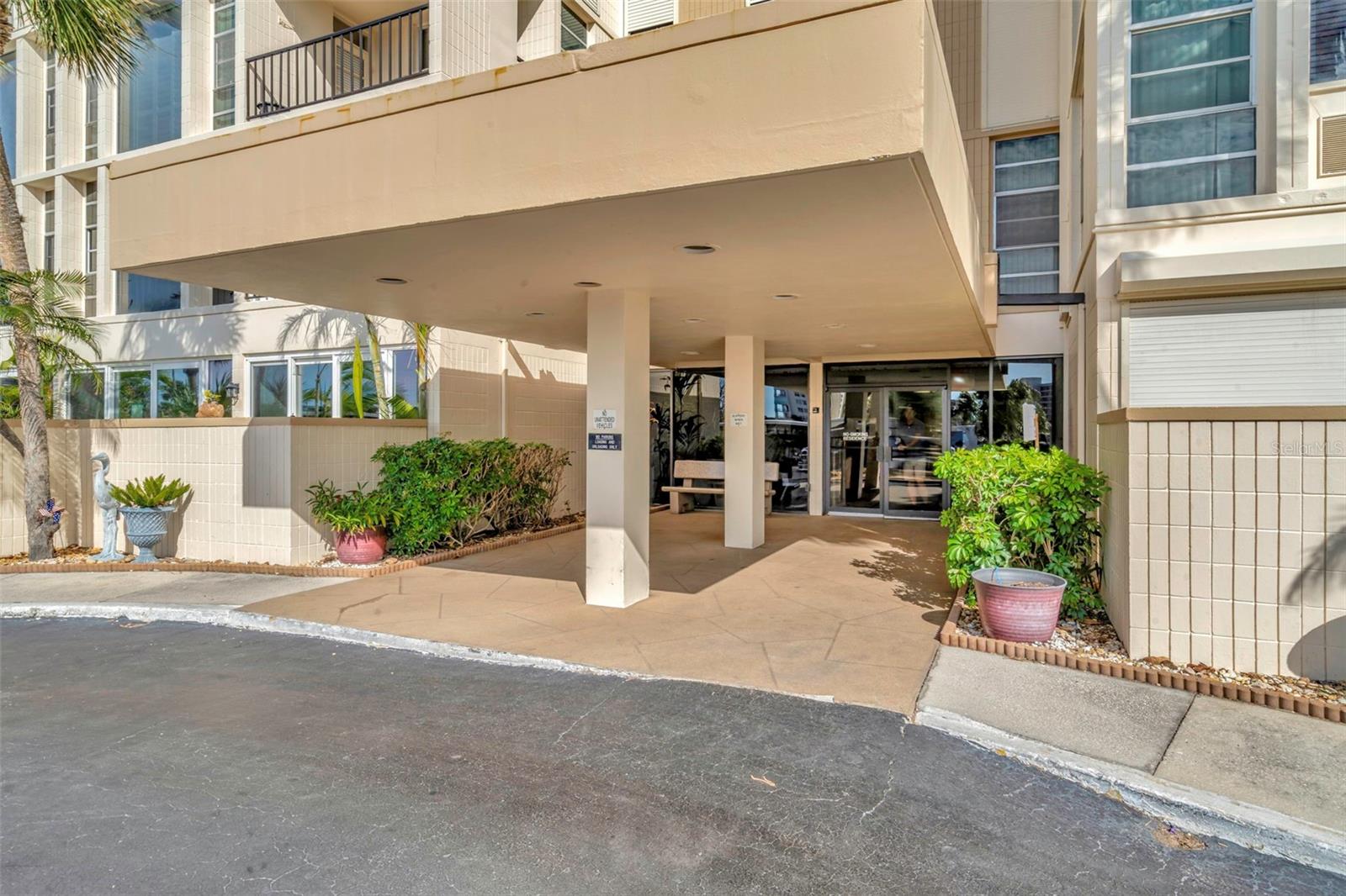 BAY ISLAND GROUP 1 - Residential Lease