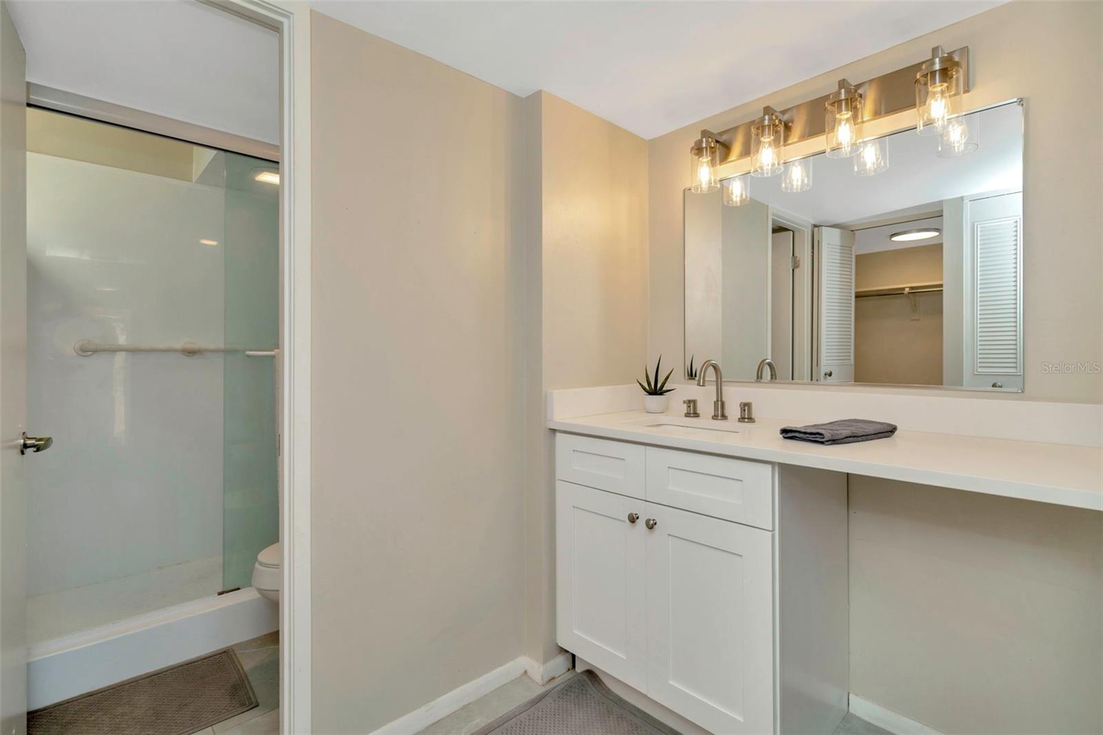 BAY ISLAND GROUP 1 - Residential Lease