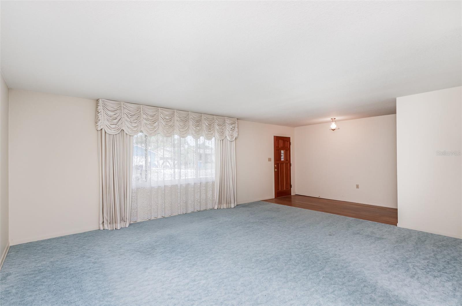 1322 ROYAL BIRKDALE CIRCLE