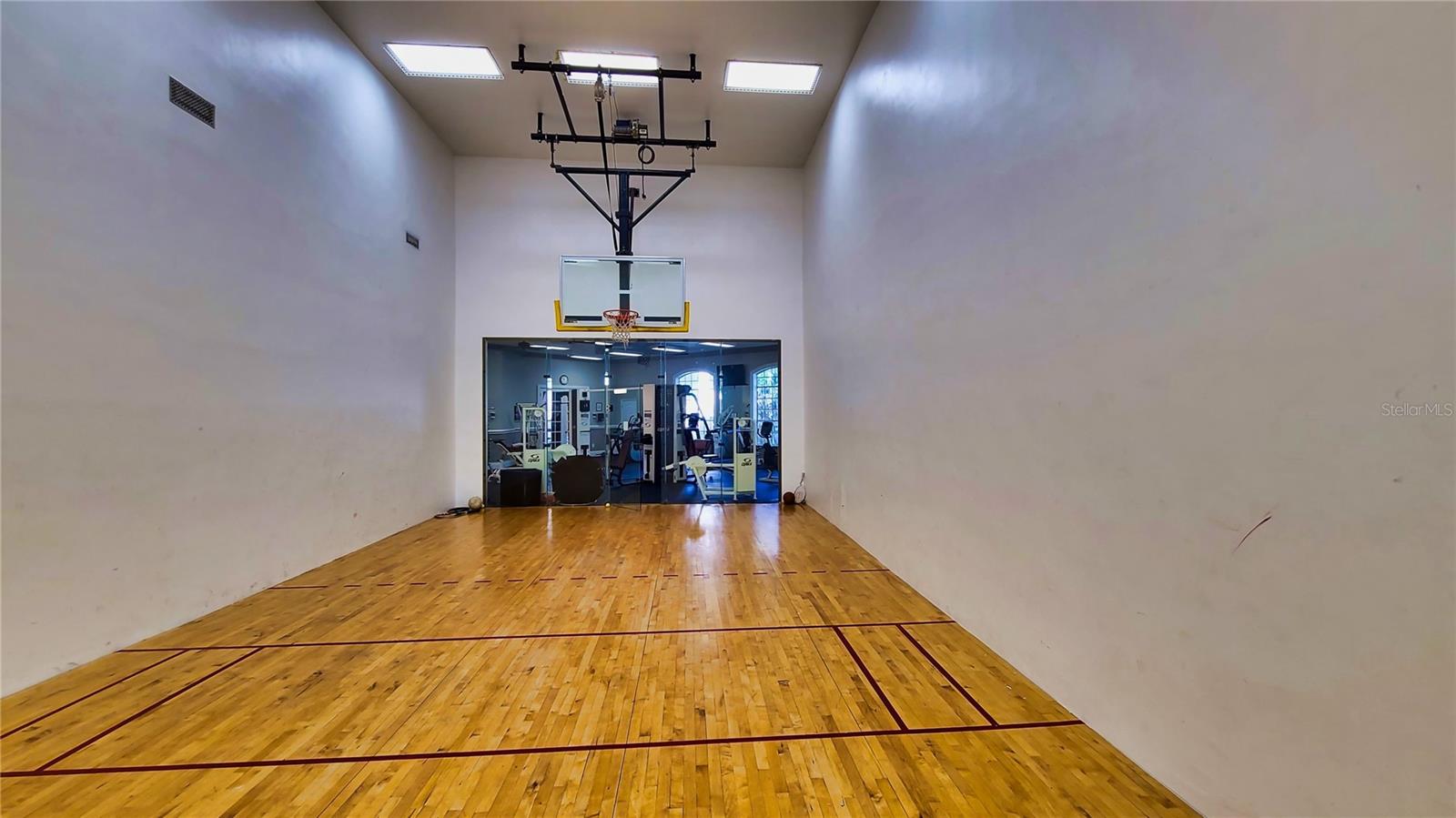 BELLA VILLINO VI - Residential Lease