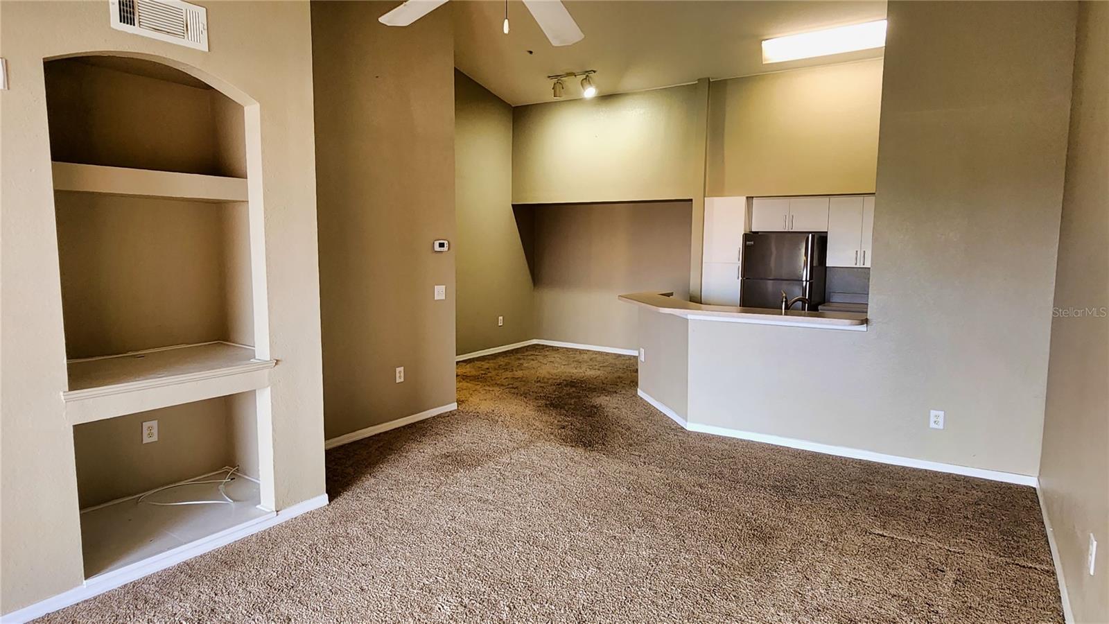 BELLA VILLINO VI - Residential Lease