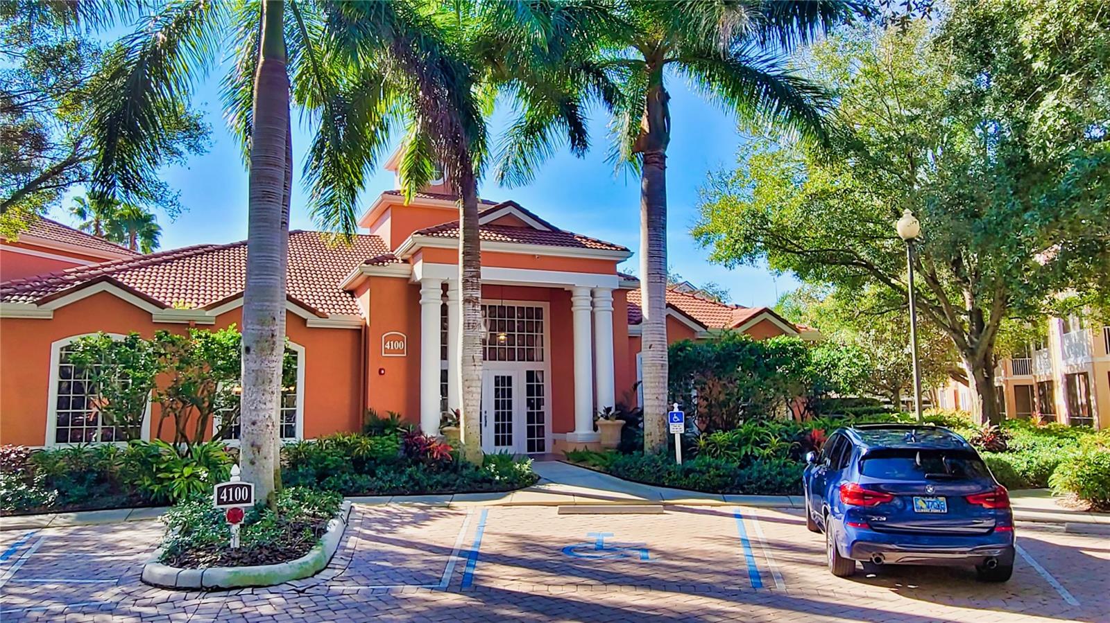 BELLA VILLINO VI - Residential Lease