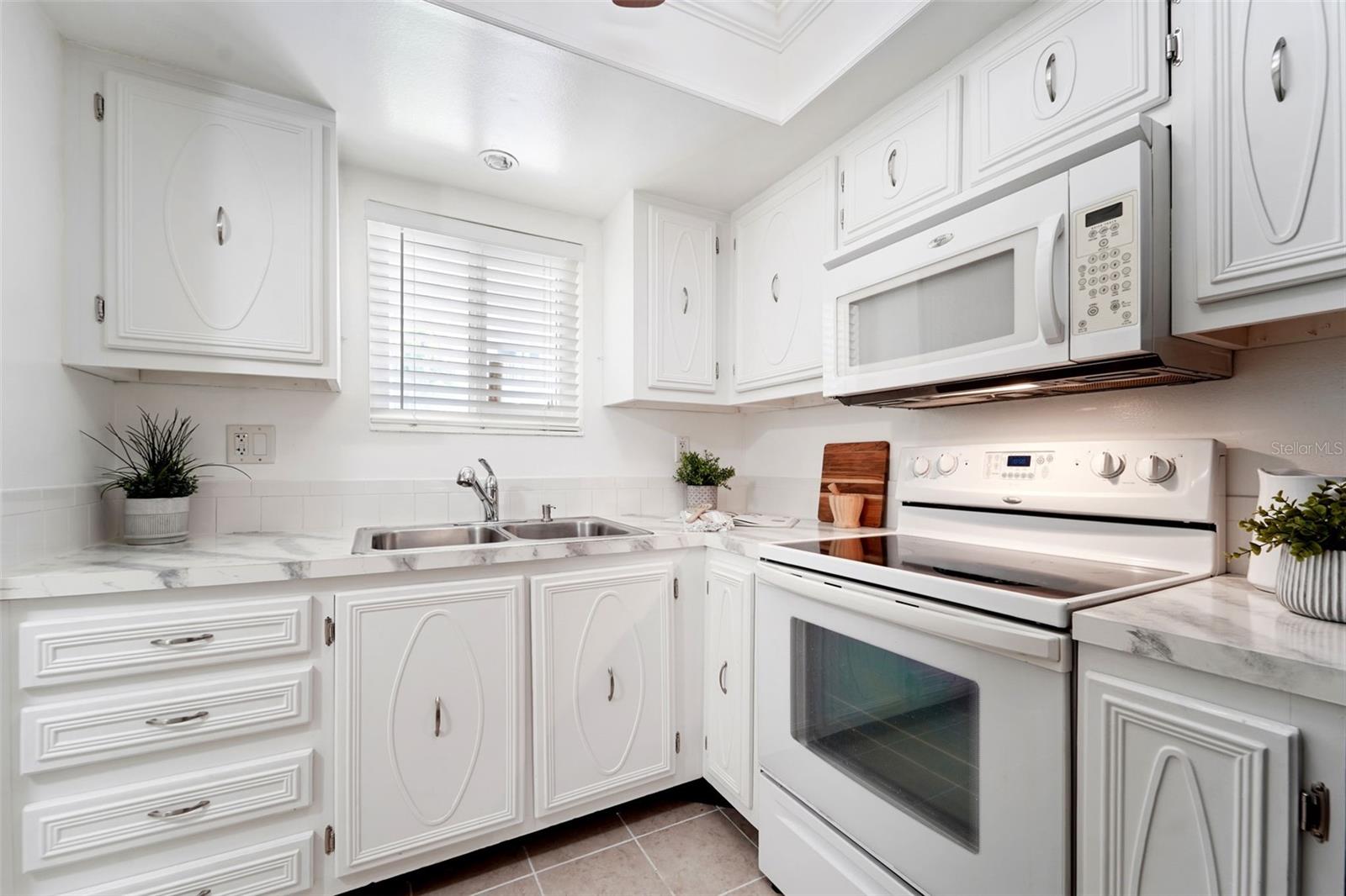 ASBURY ARMS CONDO - Residential