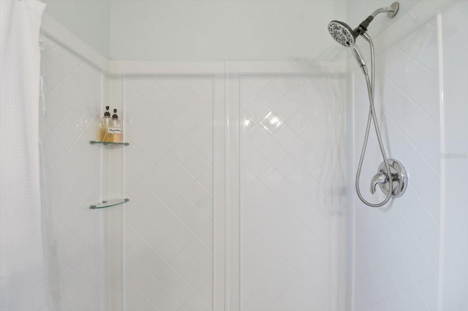 INDIAN WATERS UNIT 02 - Residential