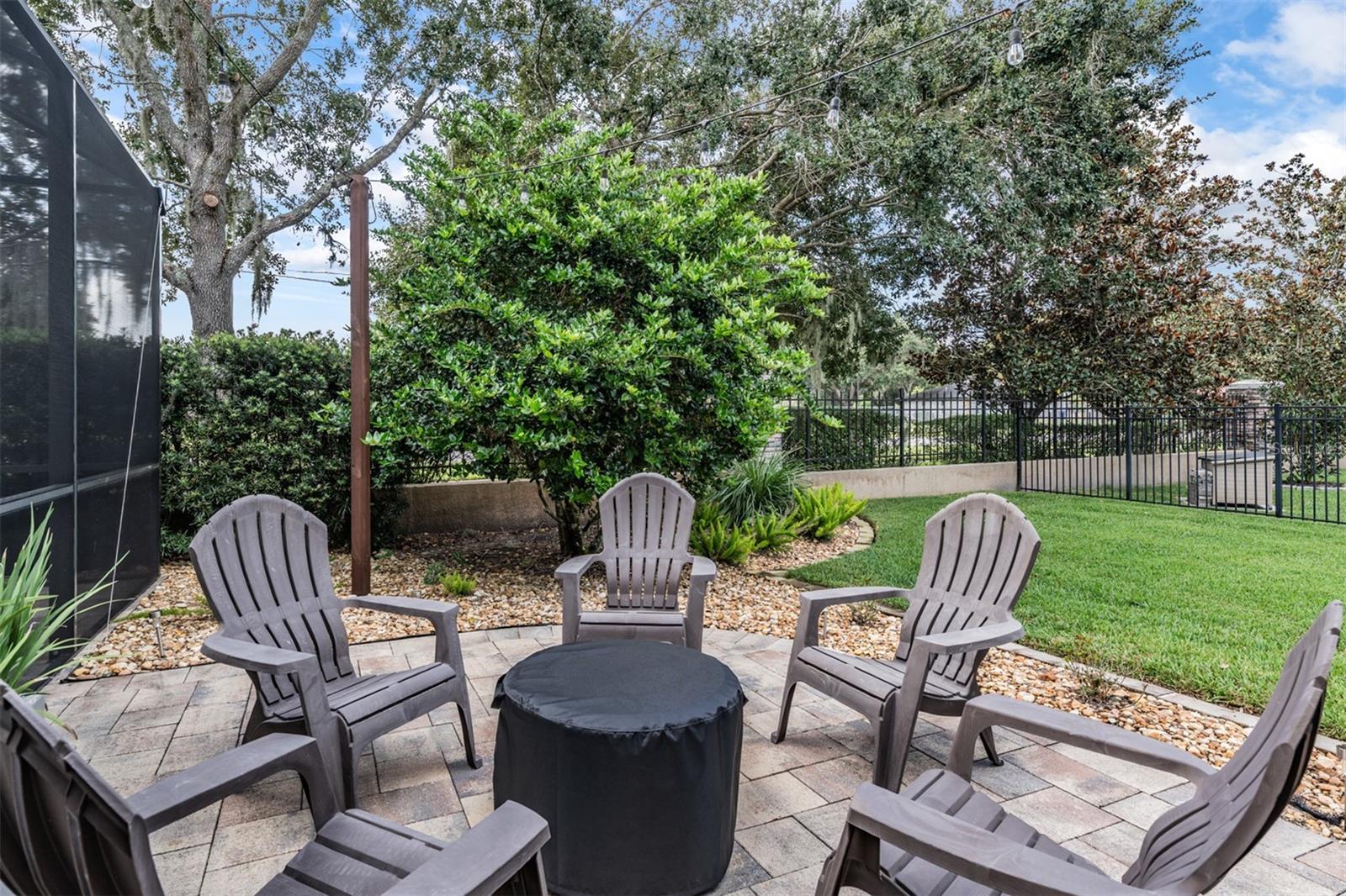 LAKE THOMAS POINTE - Residential