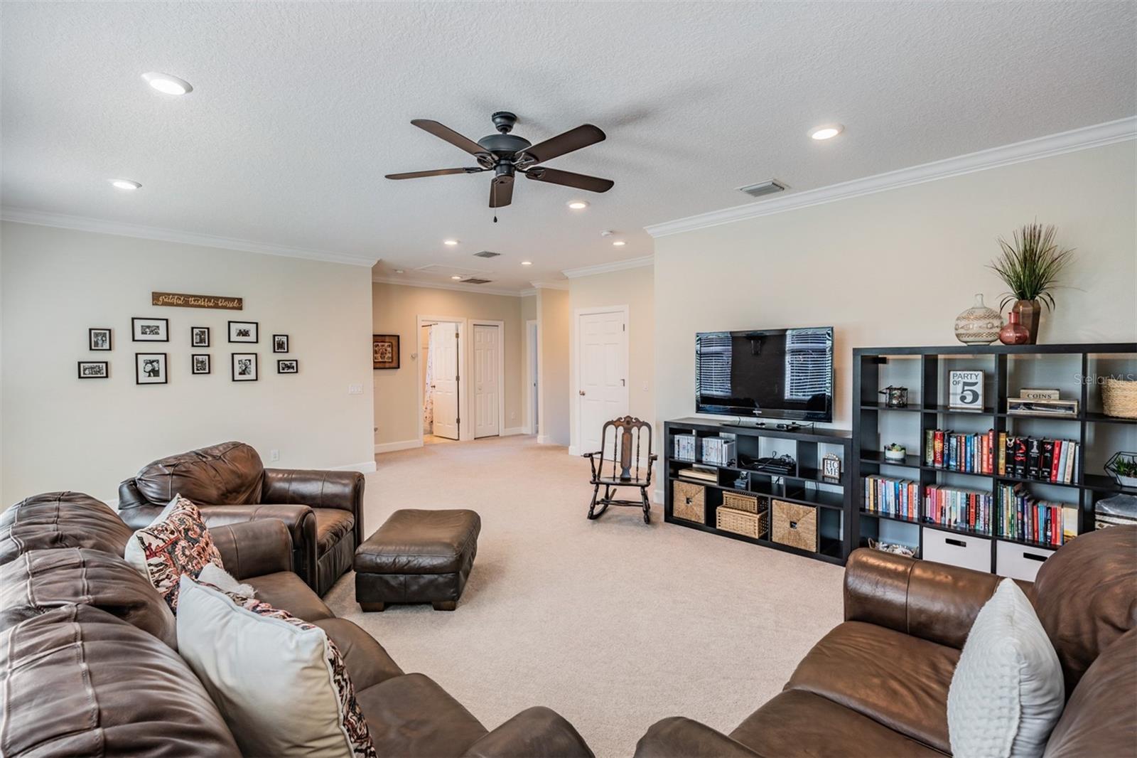 LAKE THOMAS POINTE - Residential
