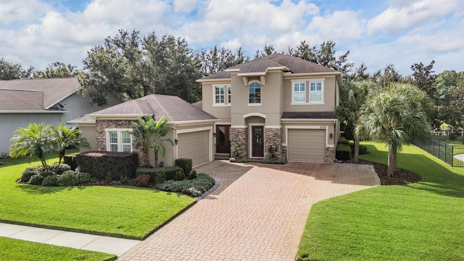 LAKE THOMAS POINTE - Residential