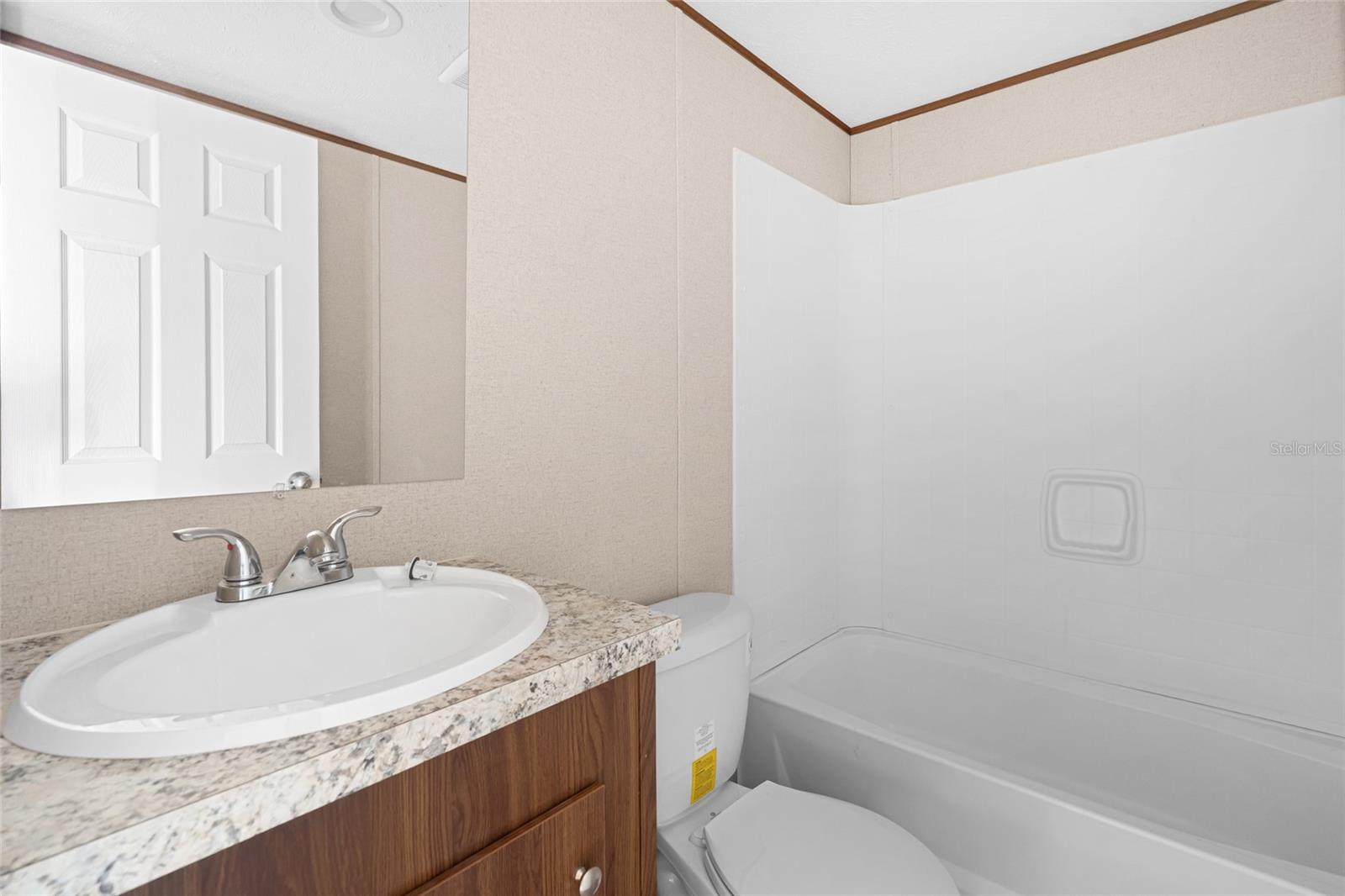 HICKORY HILL - Residential