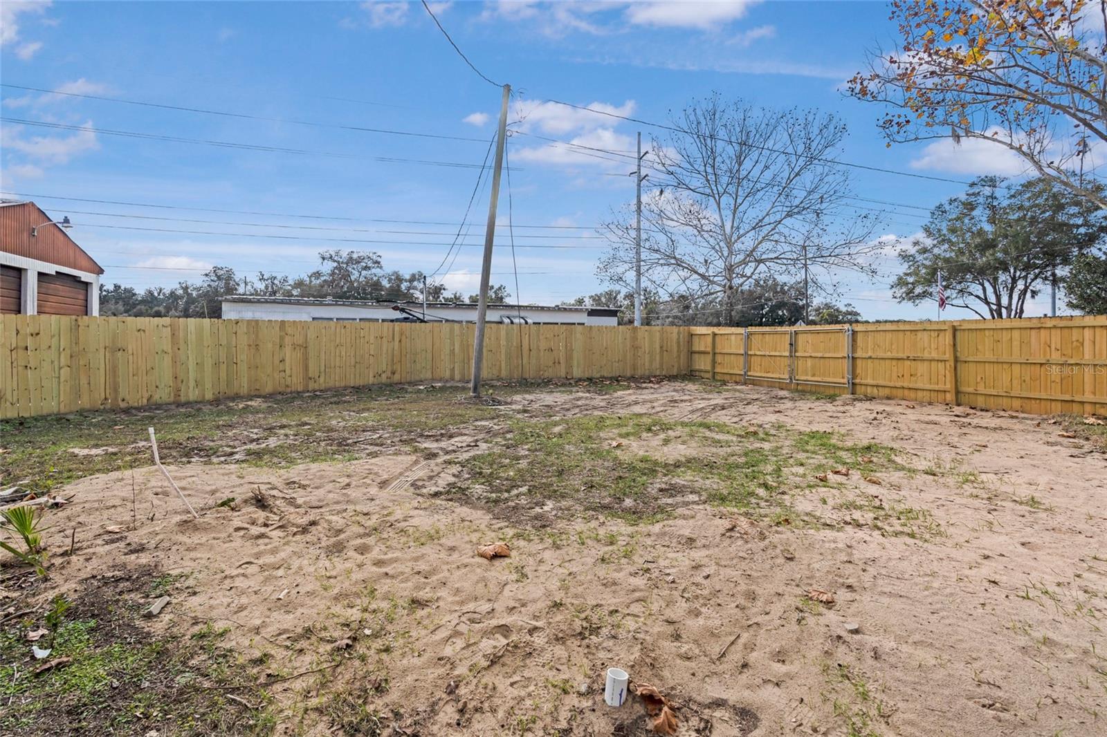 HICKORY HILL - Residential