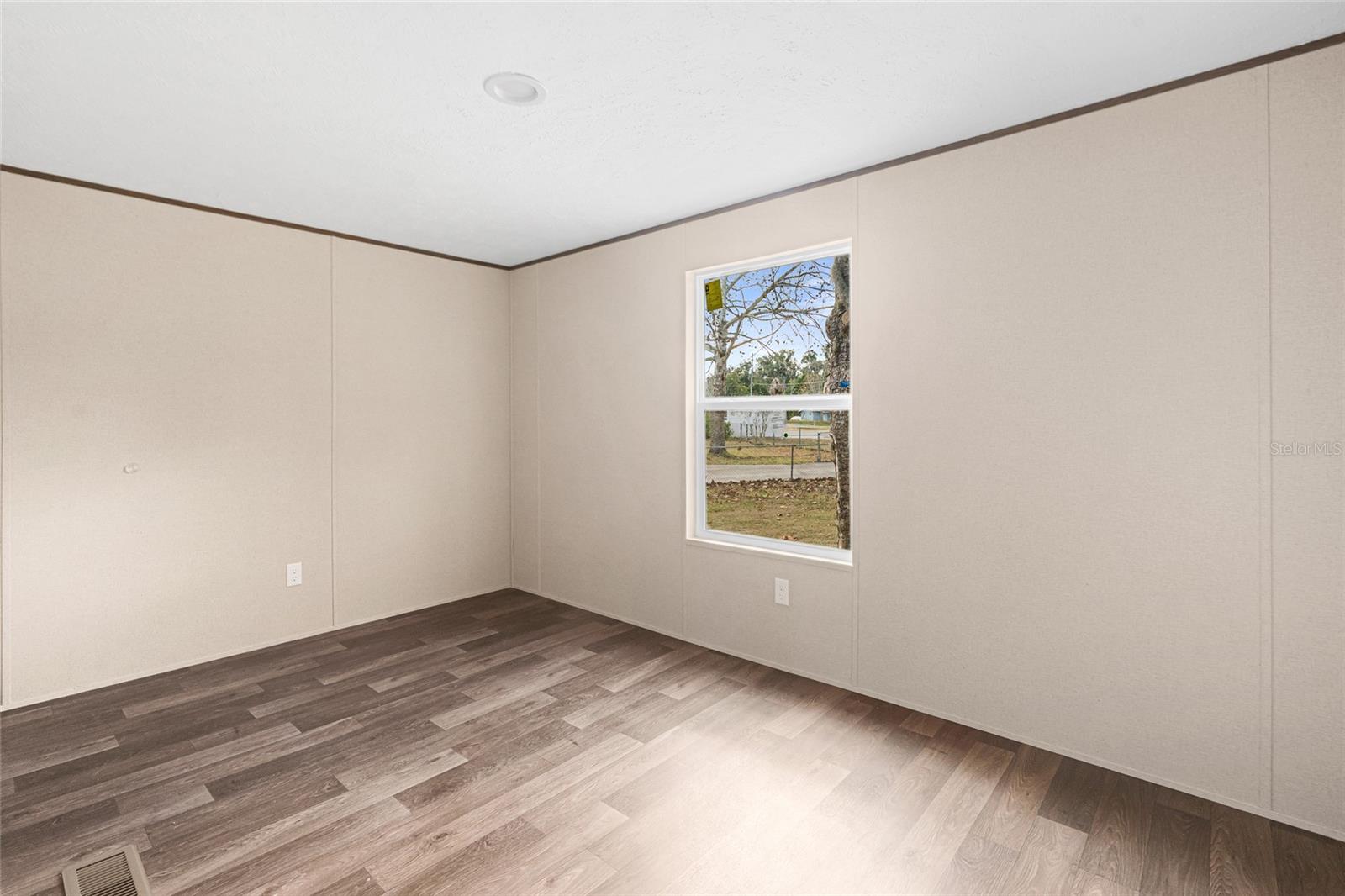 HICKORY HILL - Residential