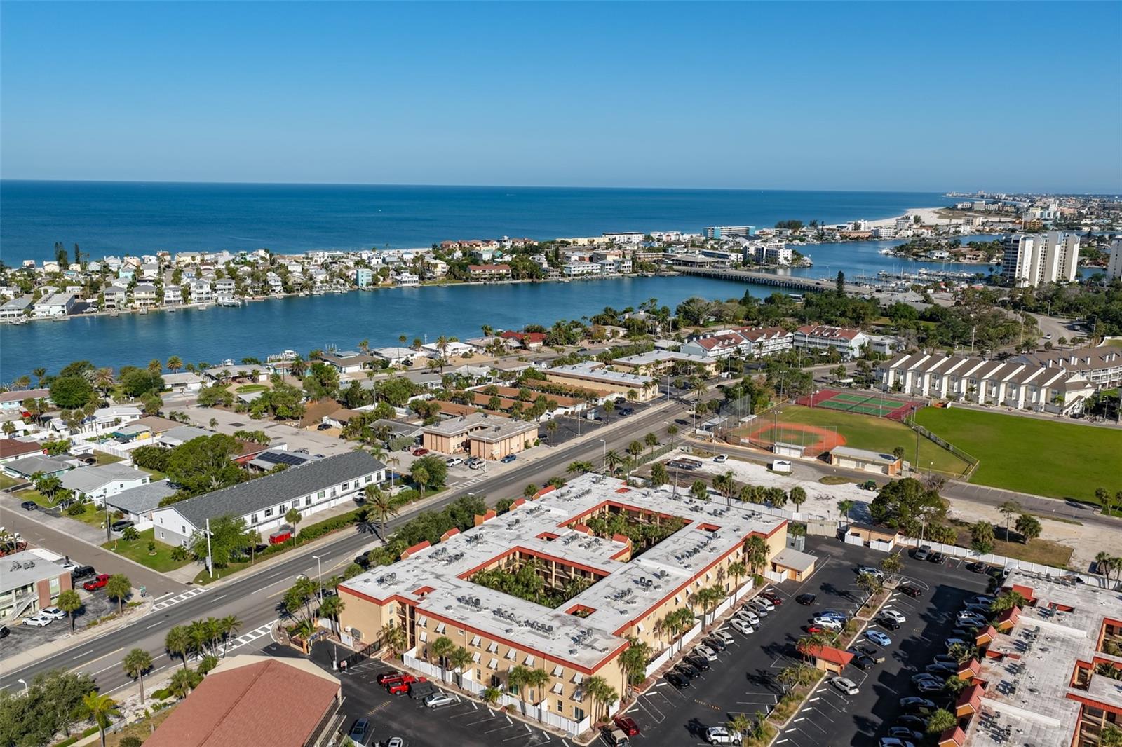 BOCA SHORES CONDO - Residential