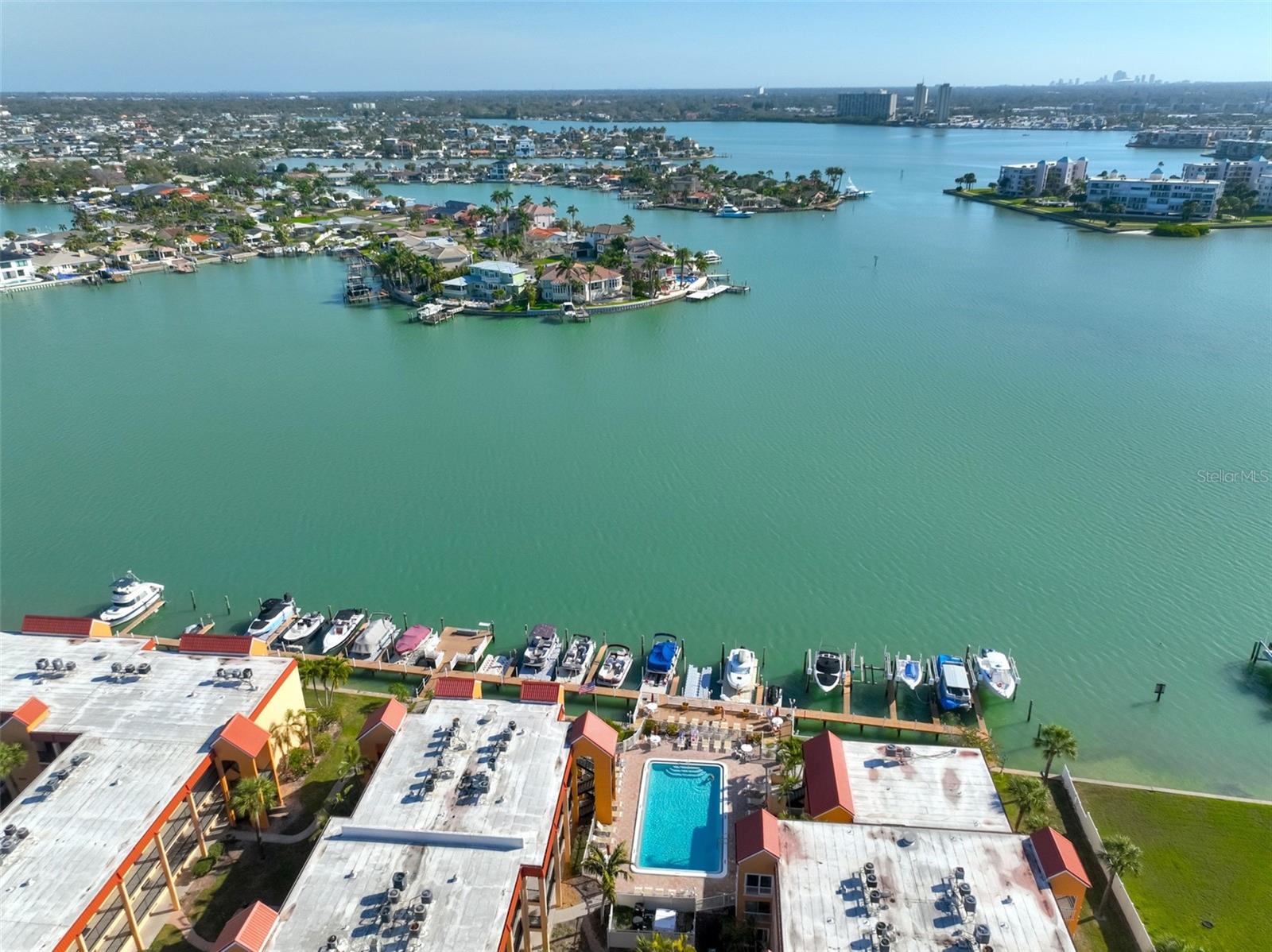 BOCA SHORES CONDO - Residential