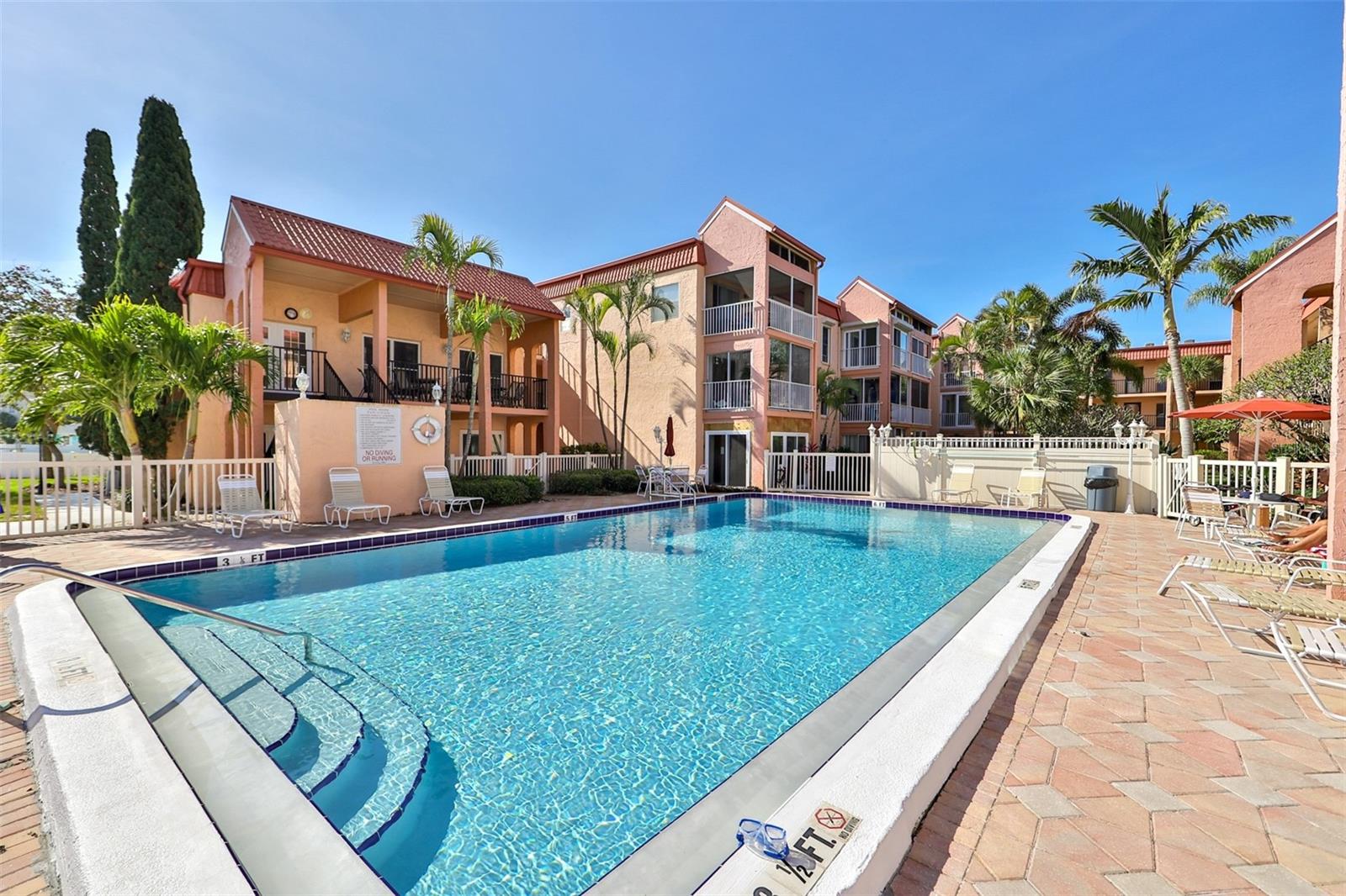 BOCA SHORES CONDO - Residential