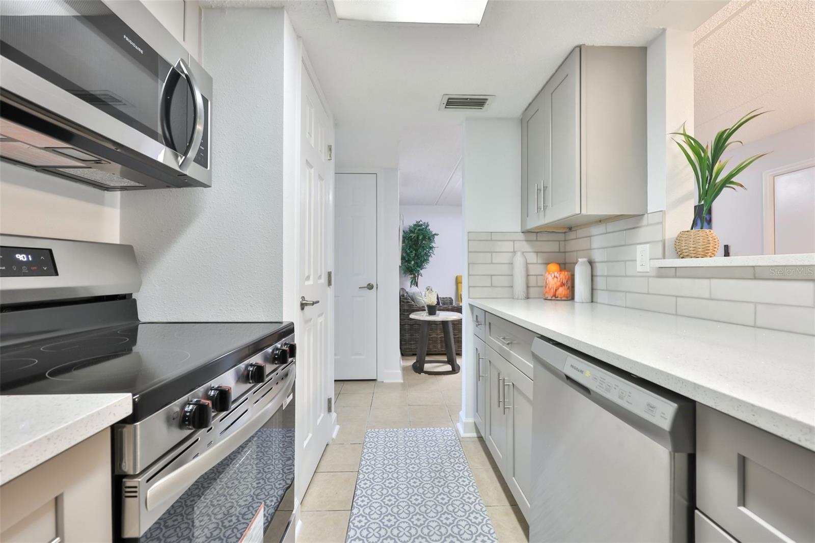 BOCA SHORES CONDO - Residential