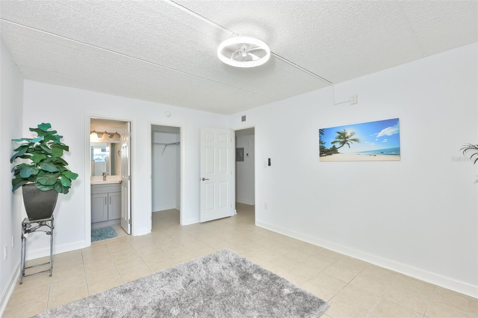BOCA SHORES CONDO - Residential