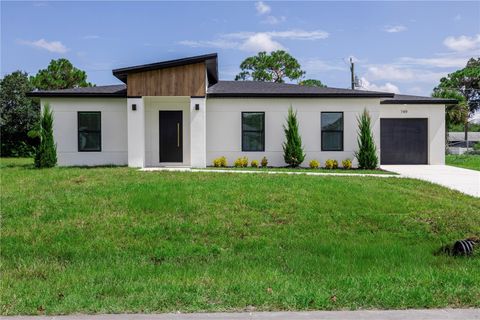 Photo of 749 Darby Avenue SW, Palm Bay, FL 32908 (MLS # S5135874) Photo of 749 Darby Avenue SW, Palm Bay, FL 32908 (MLS # S5135874)