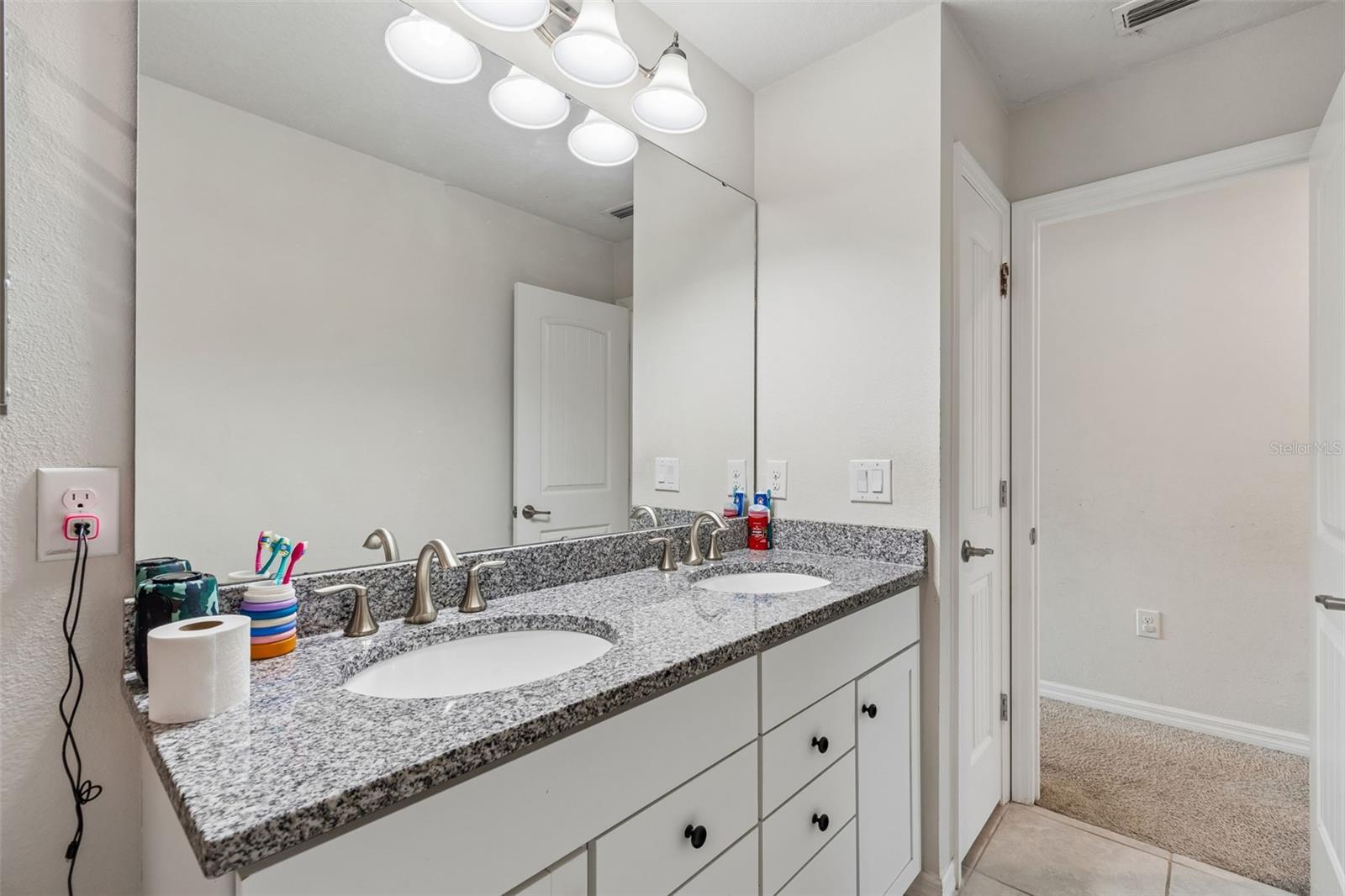 EPPERSON RANCH SOUTH PH 3B & 3 - Residential