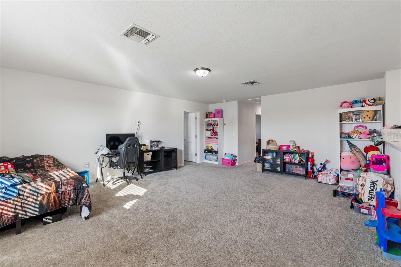 EPPERSON RANCH SOUTH PH 3B & 3 - Residential