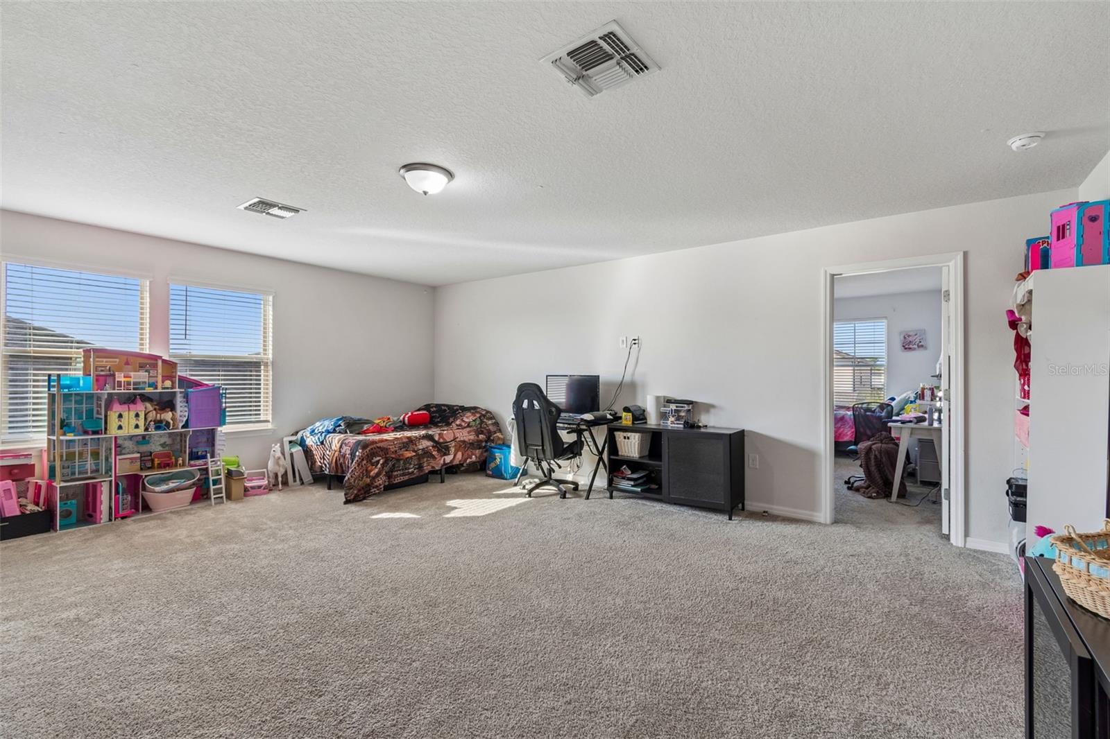 EPPERSON RANCH SOUTH PH 3B & 3 - Residential