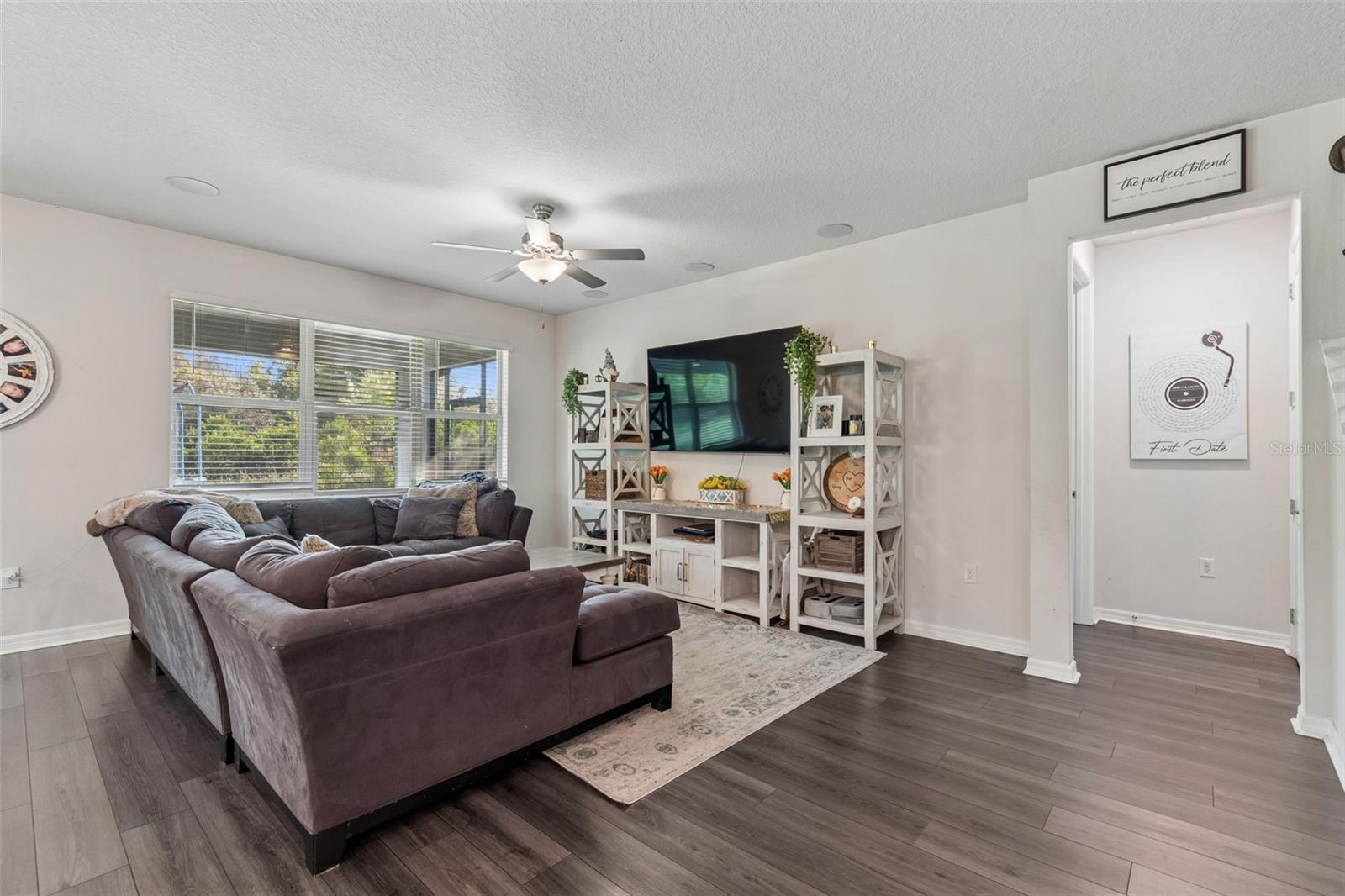 EPPERSON RANCH SOUTH PH 3B & 3 - Residential