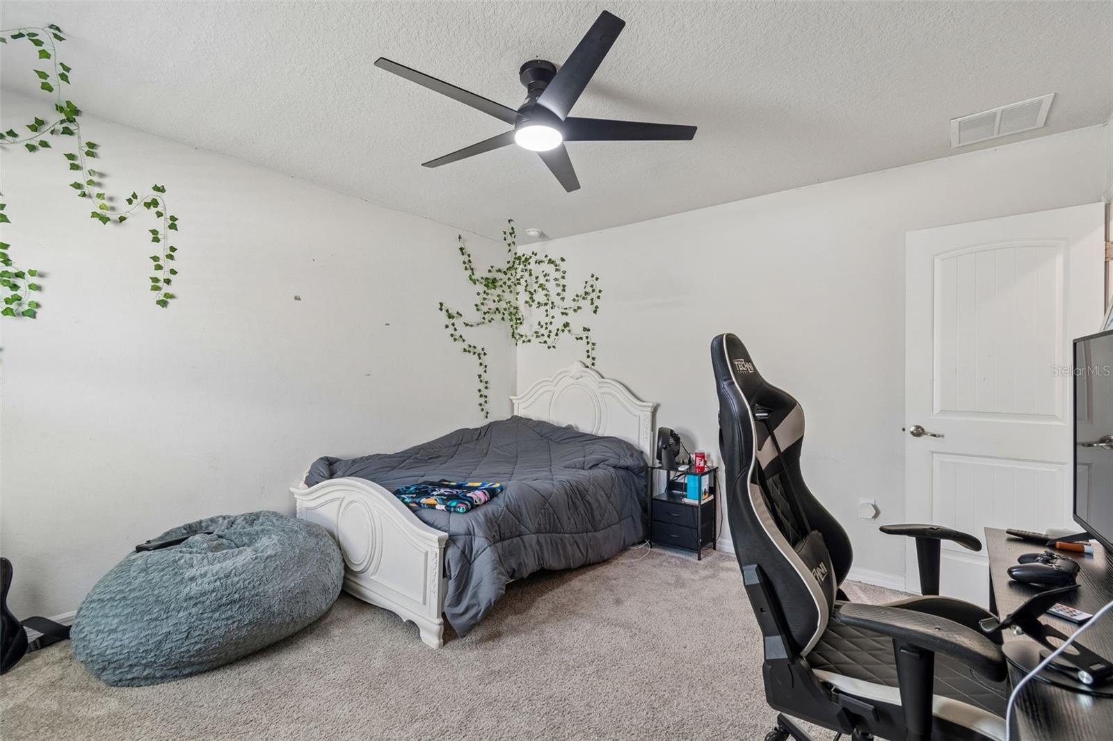 EPPERSON RANCH SOUTH PH 3B & 3 - Residential