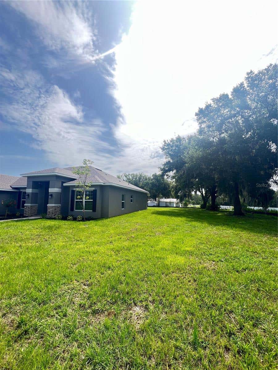 Photo of 36861 Hidden View Circle, Dade City, FL 33523 (MLS # TB8524754)