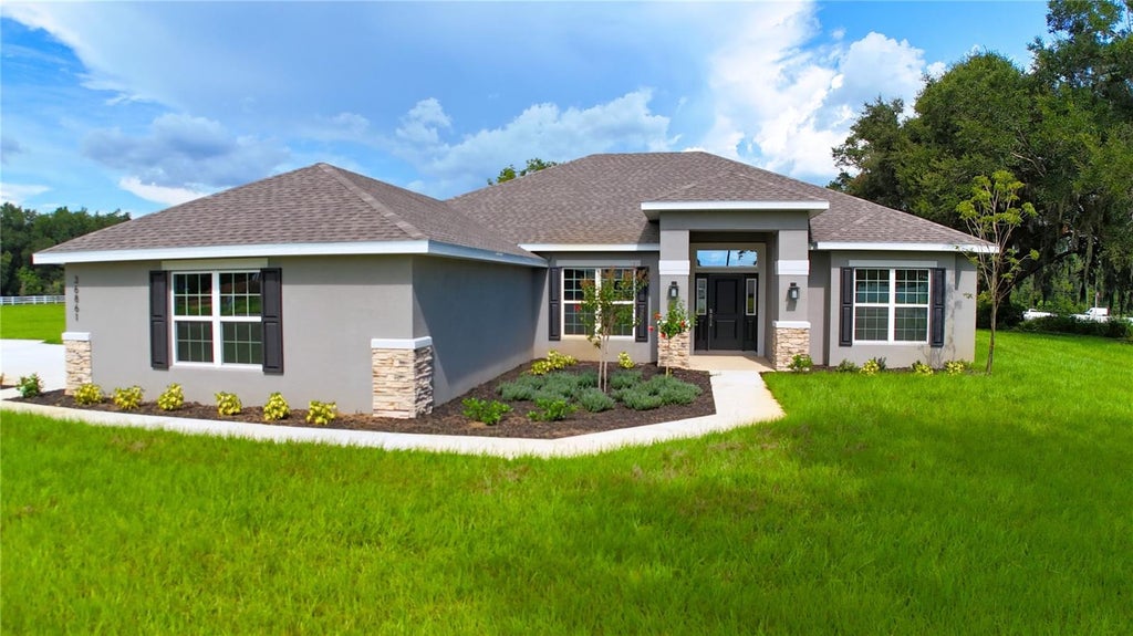 Photo of 36861 Hidden View Circle, Dade City, FL 33523 (MLS # TB8524754)