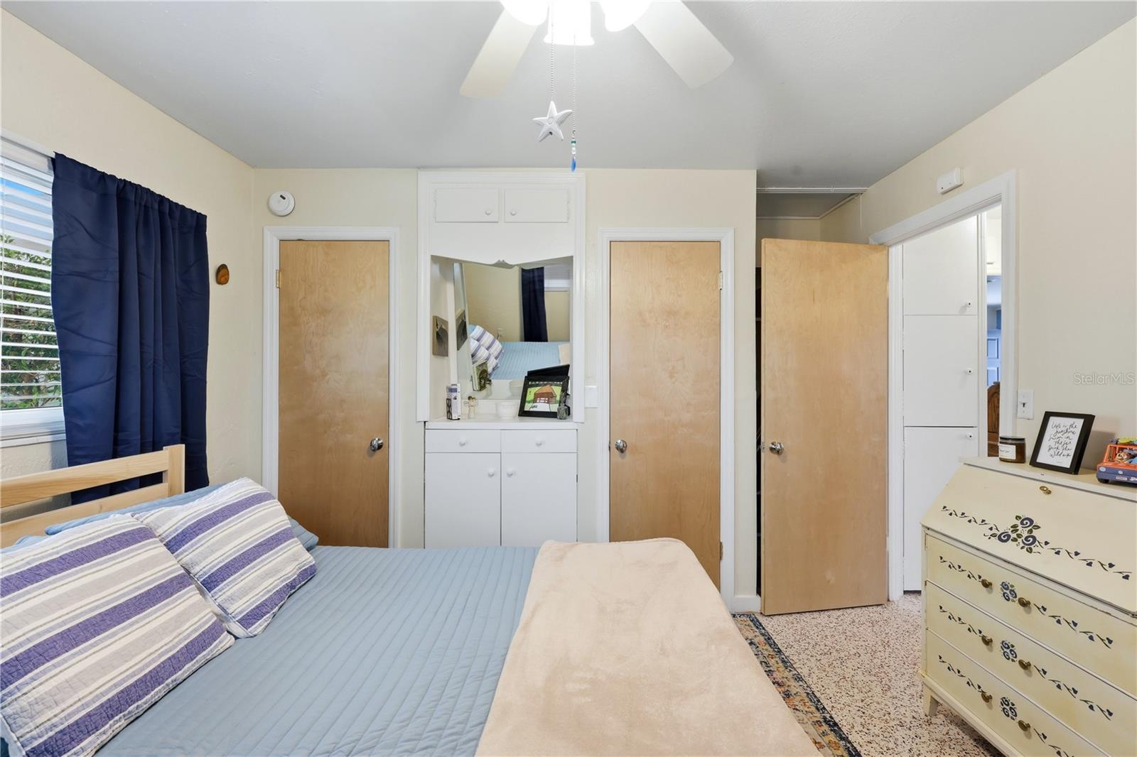 WATERFRONT ESTATES - Residential