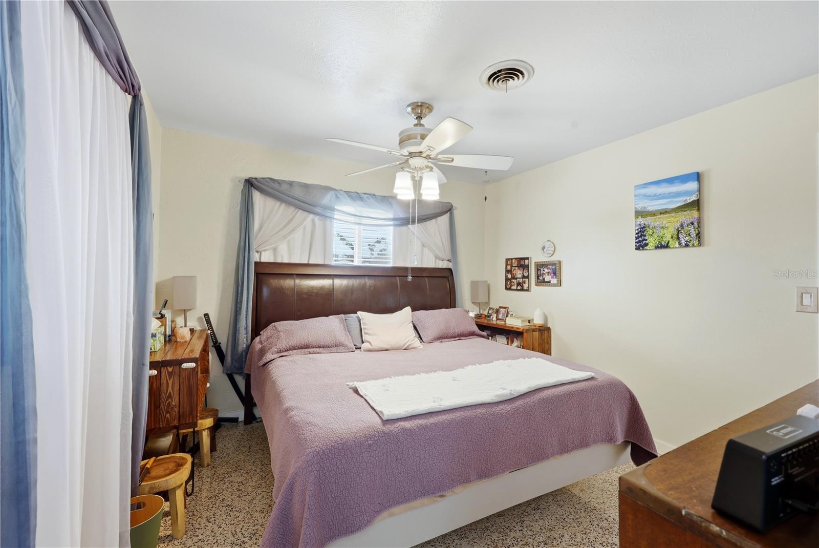 WATERFRONT ESTATES - Residential