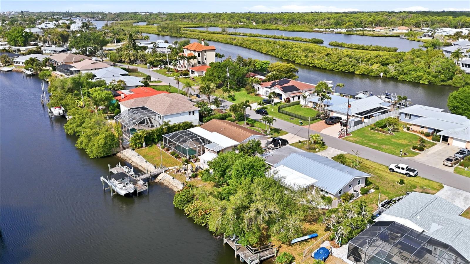 WATERFRONT ESTATES - Residential