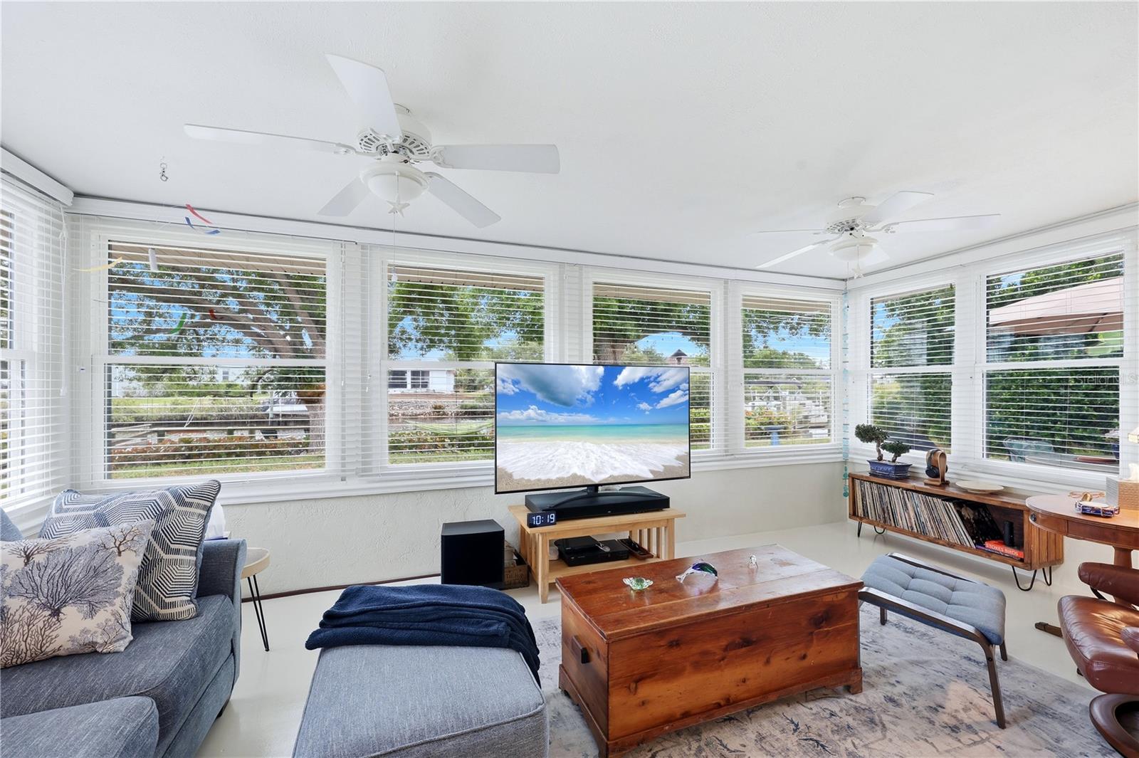 WATERFRONT ESTATES - Residential