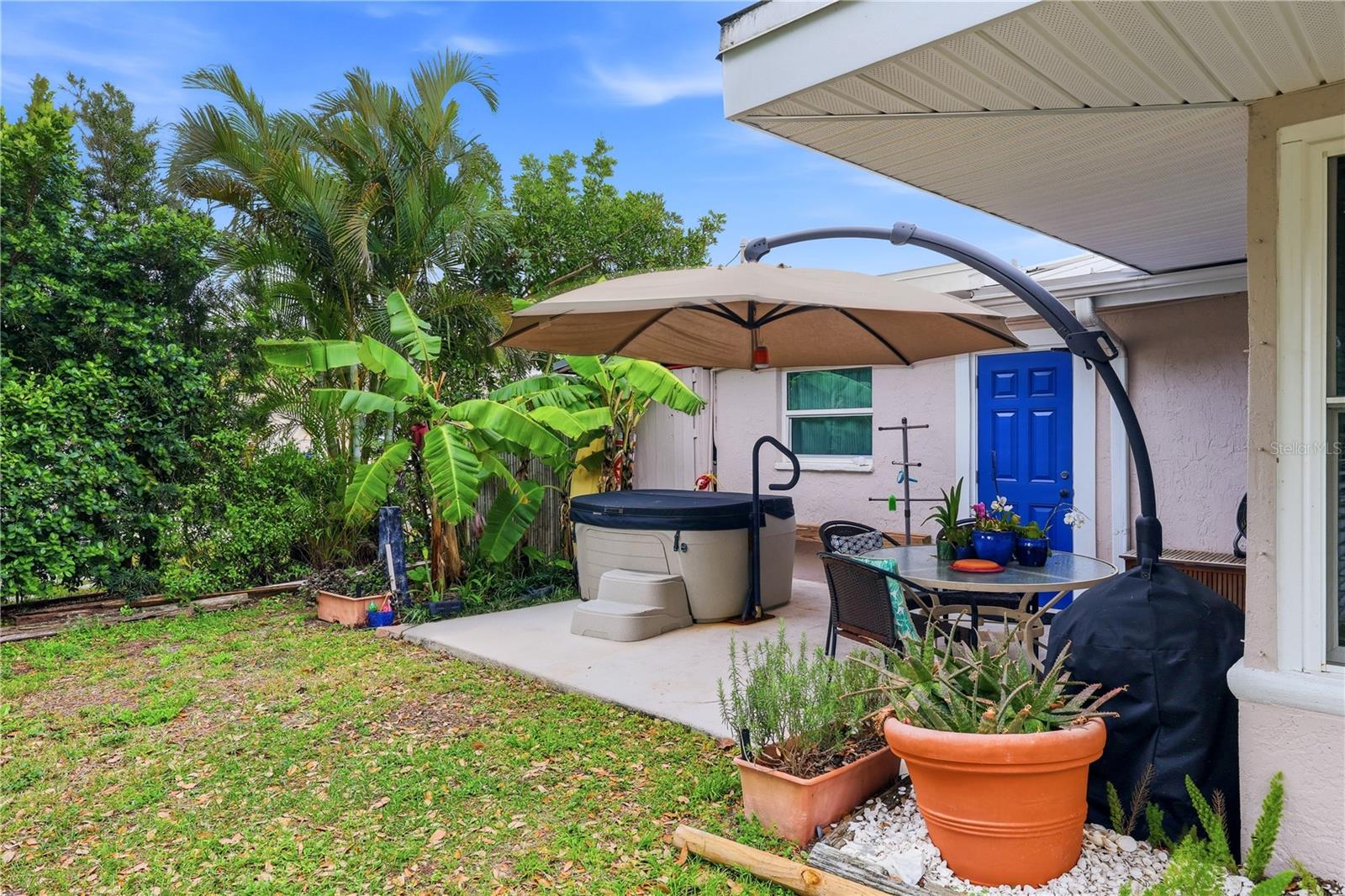 WATERFRONT ESTATES - Residential