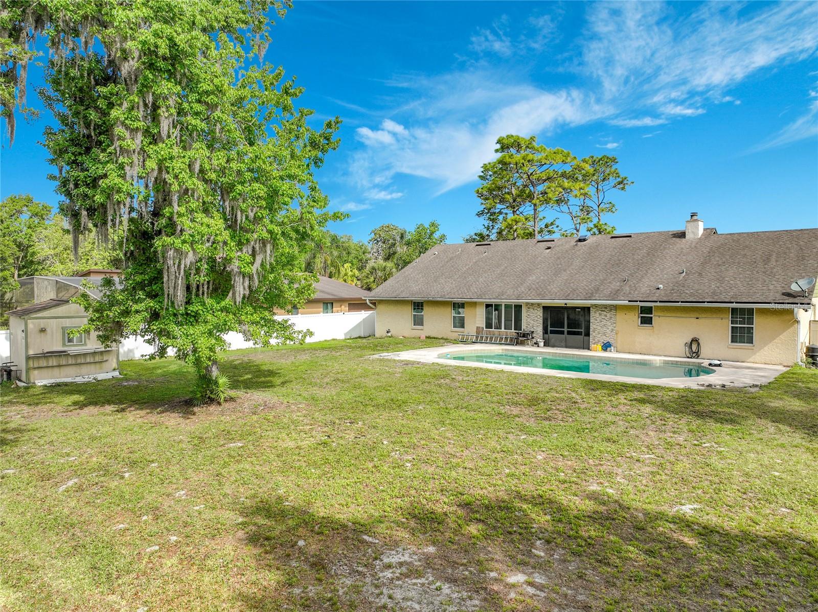 MEADOWS AT RIO PINAR - Residential