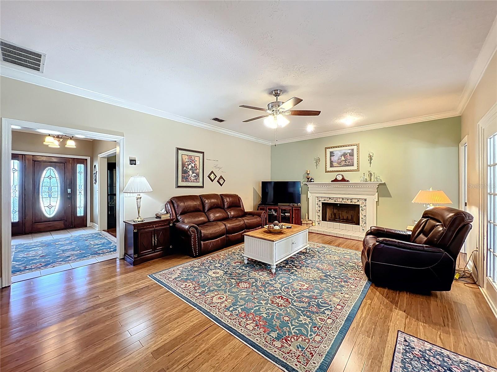 MEADOWS AT RIO PINAR - Residential