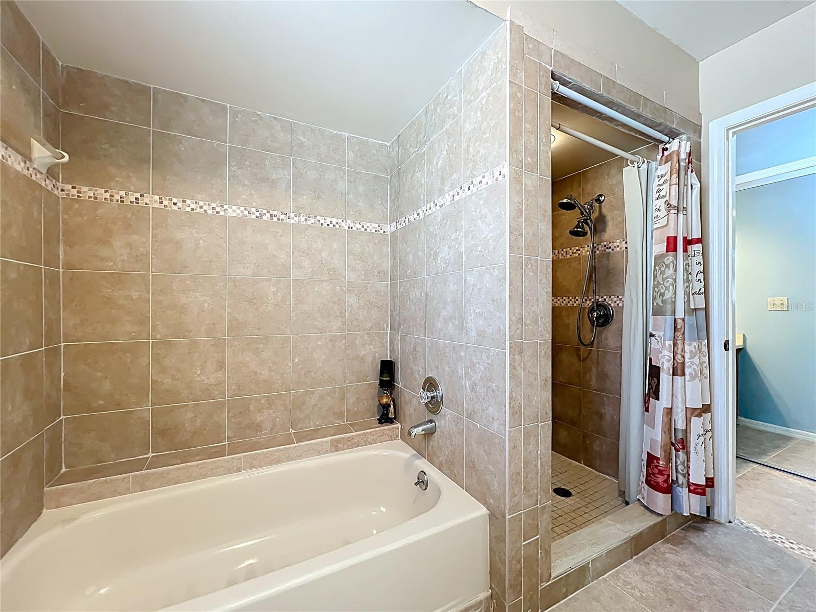 MEADOWS AT RIO PINAR - Residential